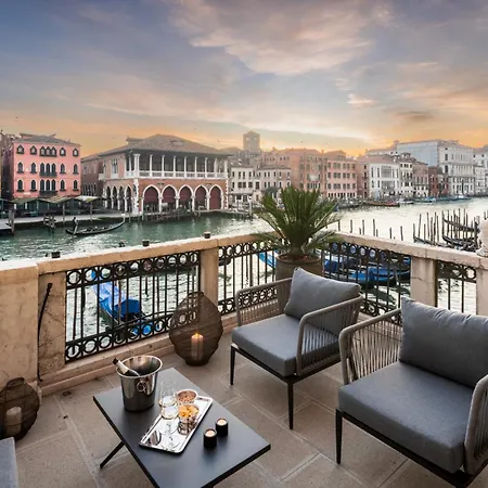 Grand Canal Luxury With Terrace R&r Venice