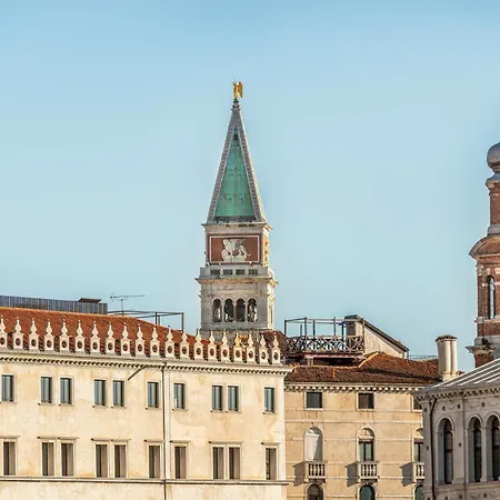 Grand Canal Luxury With Terrace R&r Apartmán