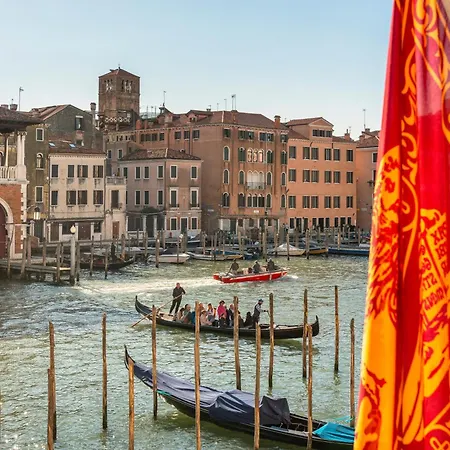 Apartmán Grand Canal Luxury With Terrace R&r Benátky