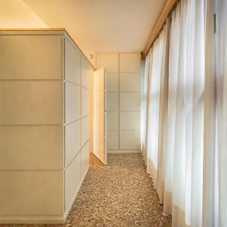 Grand Canal Luxury With Terrace R&r Apartmán